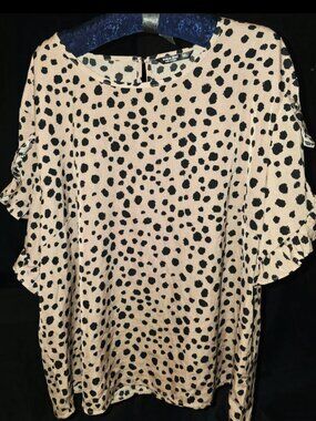 Shein Curve Top